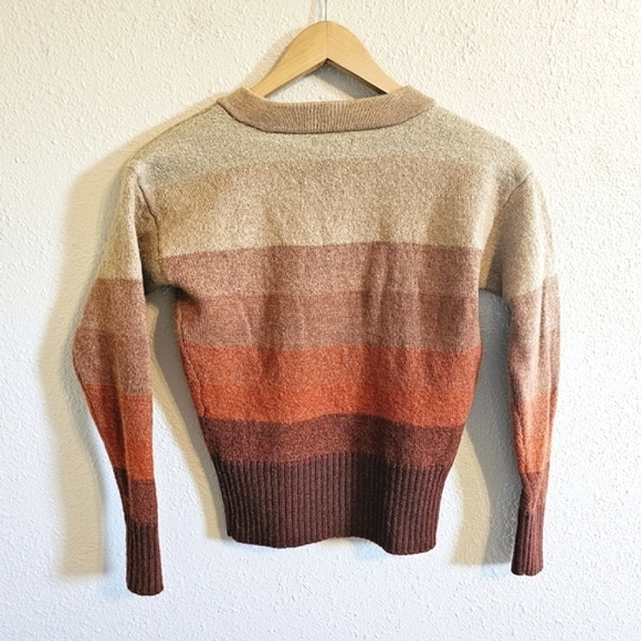 Toad & Co | Deerweed Wool V-Neck Warm Colorblock Striped Pullover Sweater - Picture 2 of 8